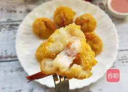 Illustration of how to make golden potato shrimp balls 15