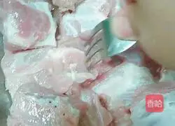 Illustration of how to make garlic barbecued pork ribs 4