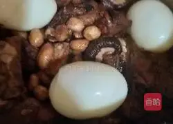 Illustration of Braised Pork Trotters 6