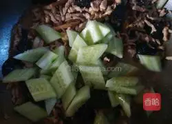 Illustration of how to make osmanthus meat (mushu meat) 7