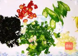 Illustration of how to make spicy fish 3