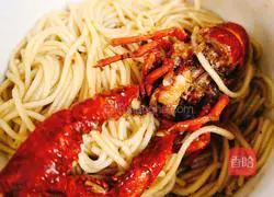 Illustration of how to make spicy beer lobster 11