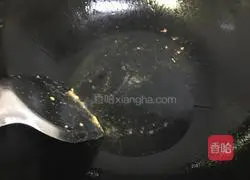 Illustration of how to make Mushu Pork 9