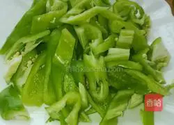 How to make fried pork with peppers Illustration 4