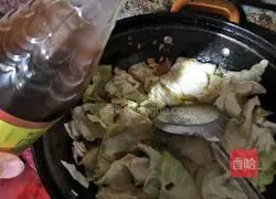 Stir-fried shredded cabbage Illustration of how to make bacon 9