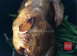 Illustration of how to braise chicken in rice cooker 9