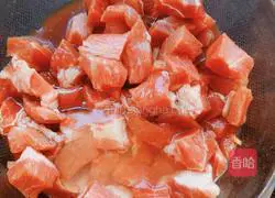 Pineapple Sweet and Sour Pork Recipe Illustration 8