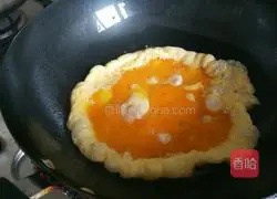 Illustration of how to make scrambled eggs with shredded pepper 7