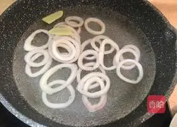 Illustration of how to make colorful pepper squid rings 6