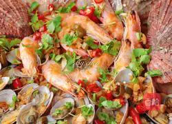 Illustration of how to make steamed spicy seafood platter 10
