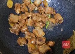 Illustration of Braised Spare Ribs 8