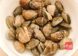 Illustration of how to make spicy fried clams 1