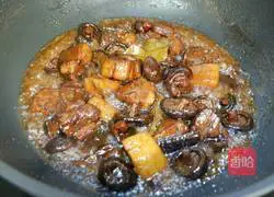 Illustration of how to cook pork belly with pearl mushrooms 13