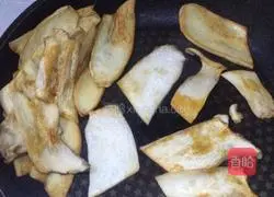 Illustration of how to make pan-fried king oyster mushroom 2