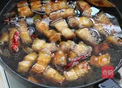 Illustration of how to make braised pork 9