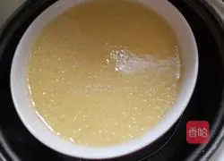 Illustration of how to make egg custard 4