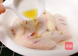 Illustration of how to make black pepper crispy chicken wings 5