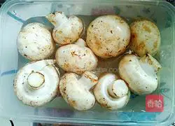 Illustration of how to make fried meat with mushrooms 3