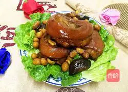 Illustration of how to make peanut stewed pig's trotters 19