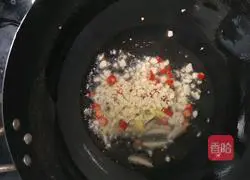 Illustration of how to make spicy screw heads 3