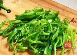 Illustration of how to make refreshing fried belly with spicy pepper 2