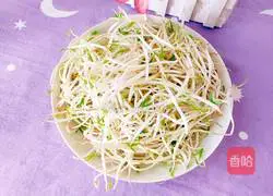 Illustration of how to make steamed bean sprouts and shrimp 6