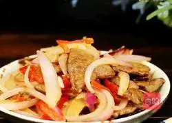 Illustration of how to stir-fry pork liver with onions 8