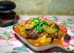 Illustration of how to make roasted pork with eggplant 10