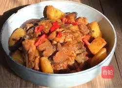 Illustration of how to cook chicken with mushrooms and potatoes 22