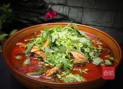 Illustration of how to make boiled yellow pepper dices 19