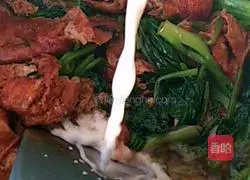 Illustration of how to make spinach with gluten 8