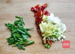 Illustration of how to make stir-fried beans 3