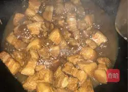 Illustration of home-cooked braised pork 13