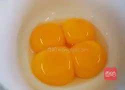 Illustration of how to make salt and pepper strips 4