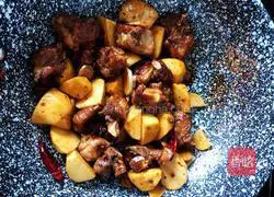 Illustration of Braised Taro Pork Ribs 6