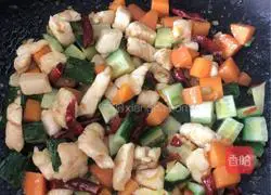 Illustration of how to make Kung Pao Chicken 9