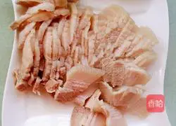 Illustration of how to make pickled cabbage with white meat 4