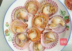 Illustration of how to make garlic vermicelli scallops 4