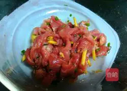 Illustration of how to make colorful pepper tenderloin 4