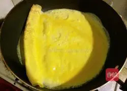 Illustration of how to make thick egg roast 9