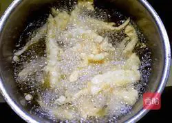 Illustration of how to make dry fried whitebait 12