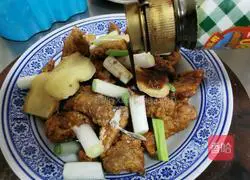 Illustration of how to make small crispy pork steam bowl 4