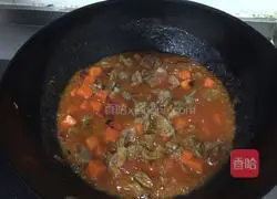 Illustration of how to make braised beef in a pot (home-cooked version) 12