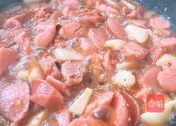 Potato Stewed Sausage Recipe Illustration 3