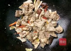 Illustration of how to make beer duck 5