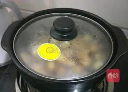 Illustration of Braised Pork Belly with Quail Eggs 4