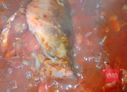 Illustration of home-style fish in sour soup 12