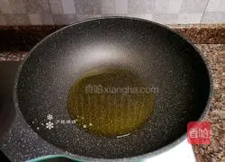 Illustration of how to make lettuce, fungus and scrambled eggs 6