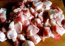 Illustration of how to cook pork with tiger skin eggs 10