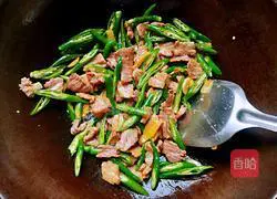 Illustration of how to make fried pork with pepper 7